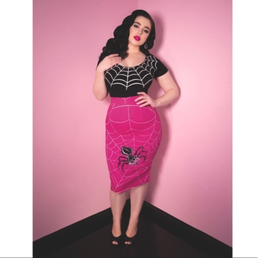 Micheline Pitt Means Girls Club Maneater Pinky Pencil Skirt with Spider 💖💕